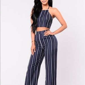 FashionNova - Striped Down” Matching Set